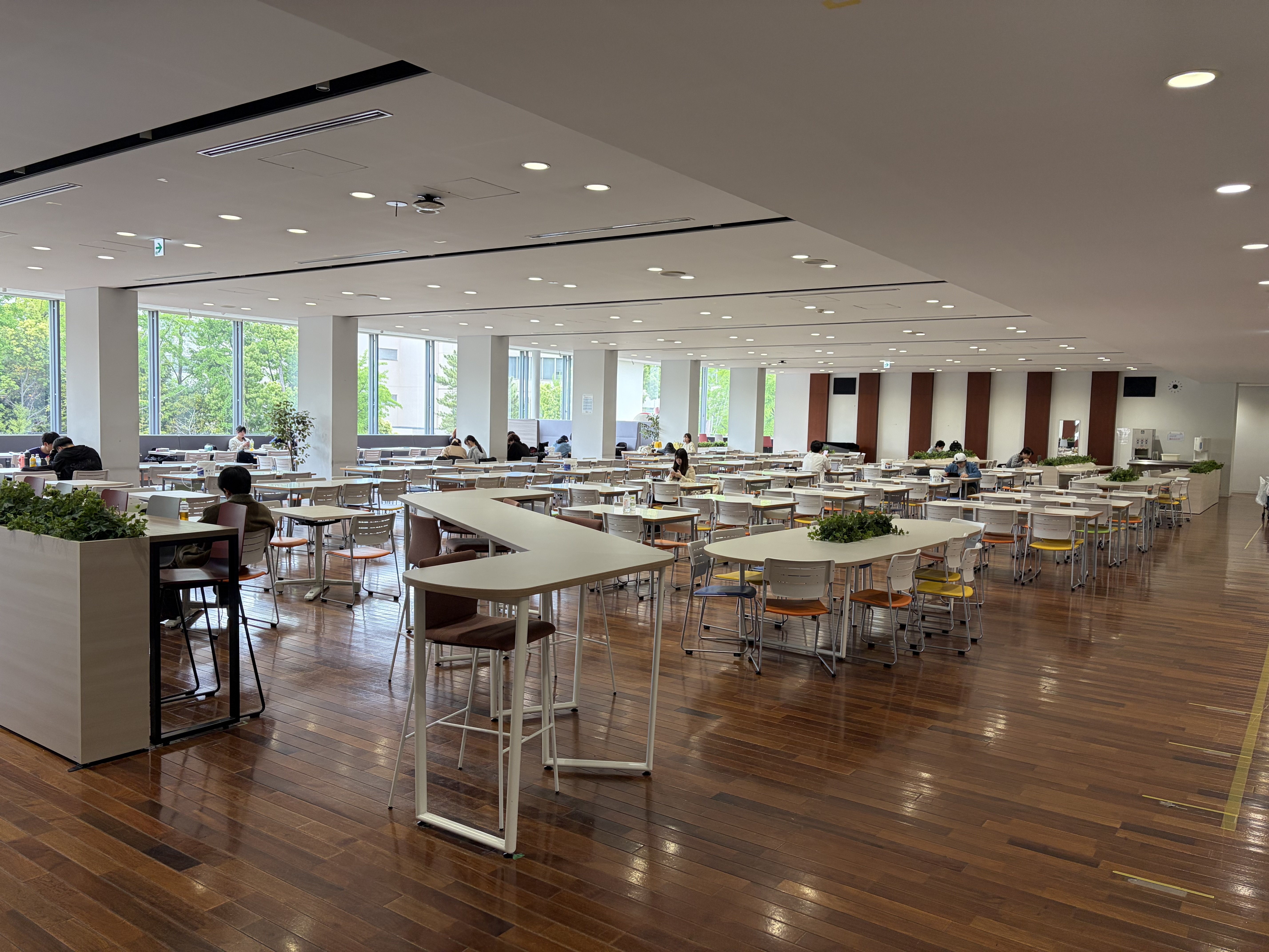 学生食堂・カフェテリア