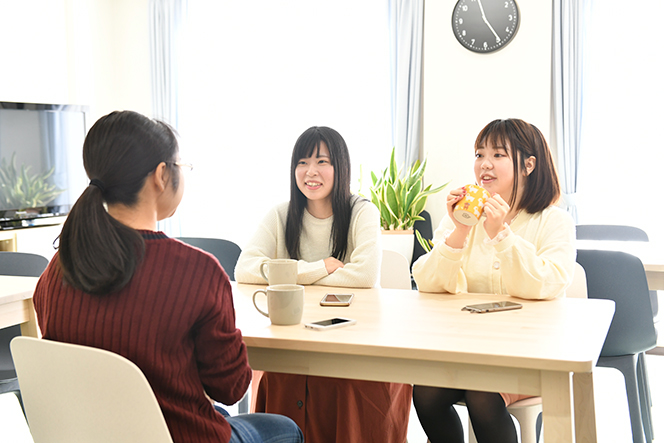 女子学生寮の様子